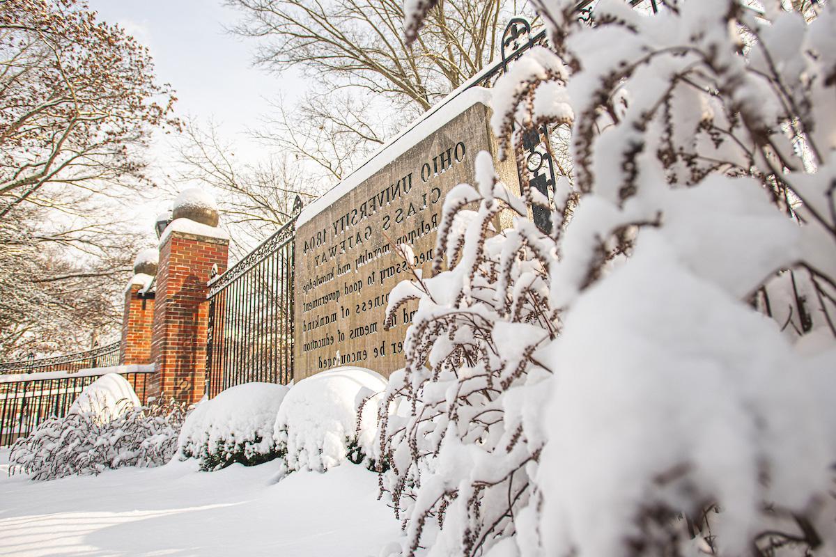 Snow covers newbb电子平台's Class Gateway